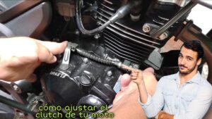como usar correctamente el embrague de la moto