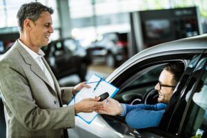 cuanto cuesta matricular un coche en espana