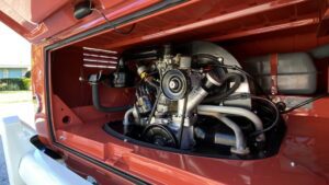 que motor tiene la combi