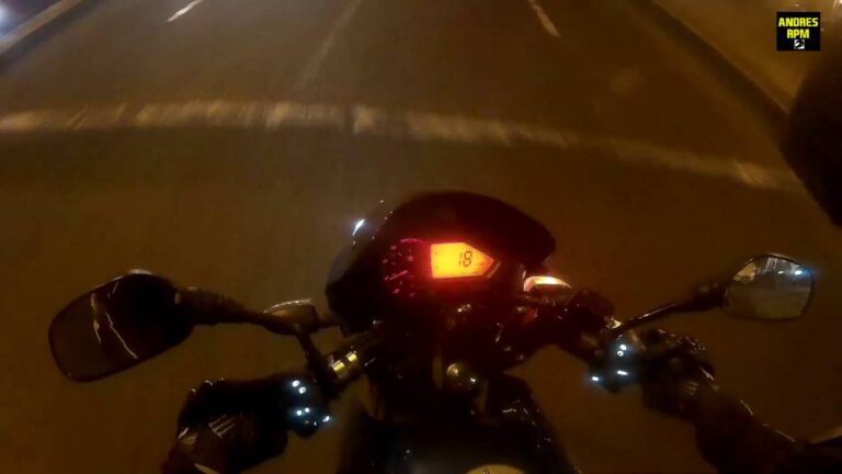 que son las direccionales en una moto