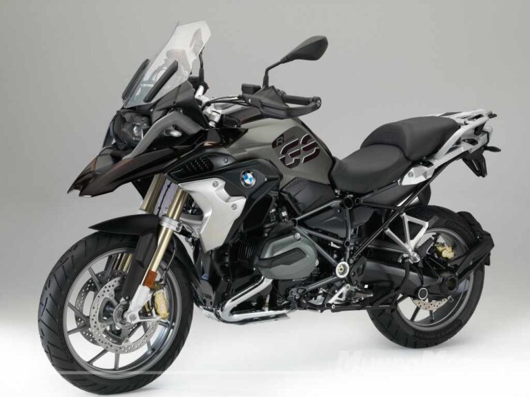 que velocidad alcanza una moto de 1200cc