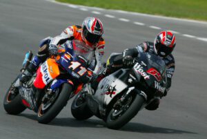que velocidad alcanza una moto de 500cc